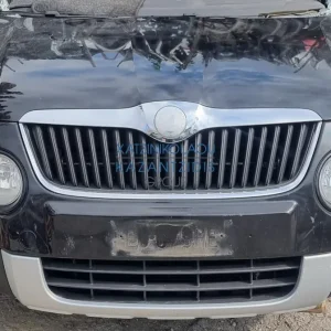 SKODA YETI 2009-2013 ΜΟΥΡΗ ΕΜΠΡΟΣ ΚΟΜΠΛΕ (ΦΑΝΑΡΙΑ ΚΑΠΟ ΦΤΕΡΑ ΜΕΤΩΠΗ ΤΡΑΒΕΡΣΑ ΨΥΓΕΙΑ ΘΟΛΟΙ ΠΡΟΦΥΛΑΚΤΗΡΑΣ)