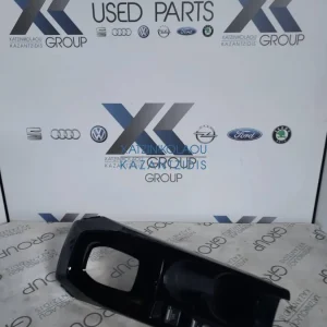 PEUGEOT 2008 2019-2022 ΚΕΝΤΡΙΚΗ ΚΟΝΣΟΛΑ