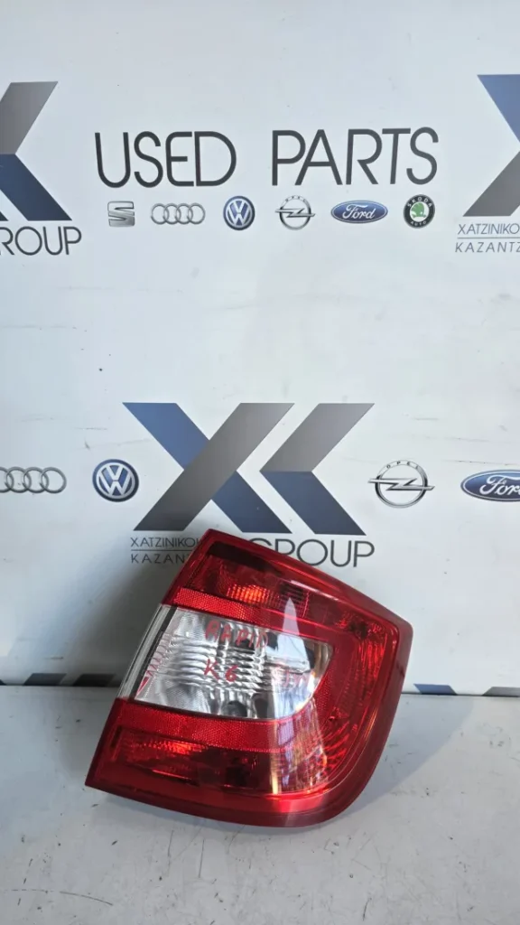 SKODA RAPID 2012-2020 COMPI CARAVAN ΠΙΣΩ ΔΕΞΙΑ ΦΑΝΑΡΙ