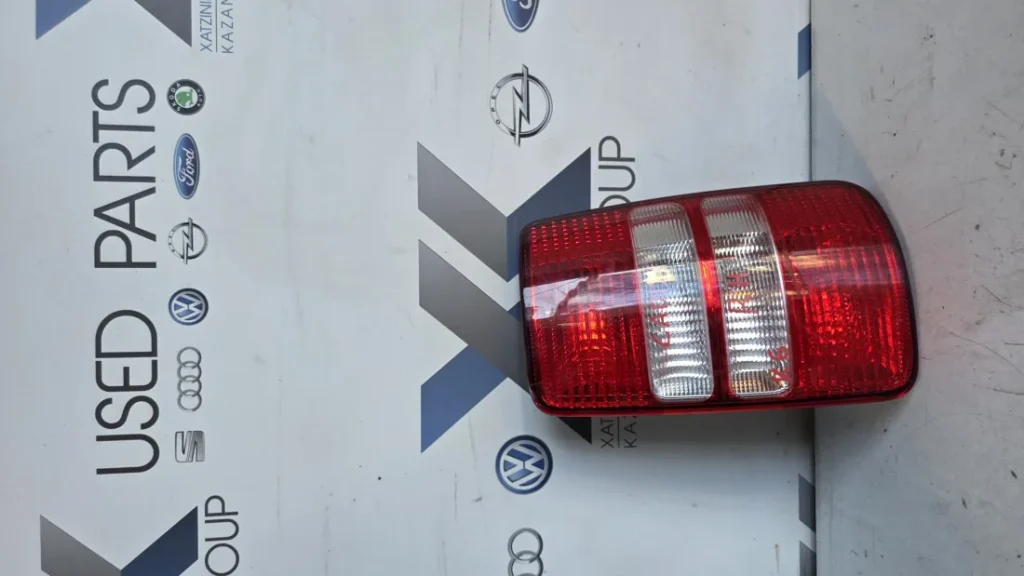 VW CADDY 2010-2015 ΦΑΝΑΡΙ ΠΙΣΩ ΔΕΞΙΑ