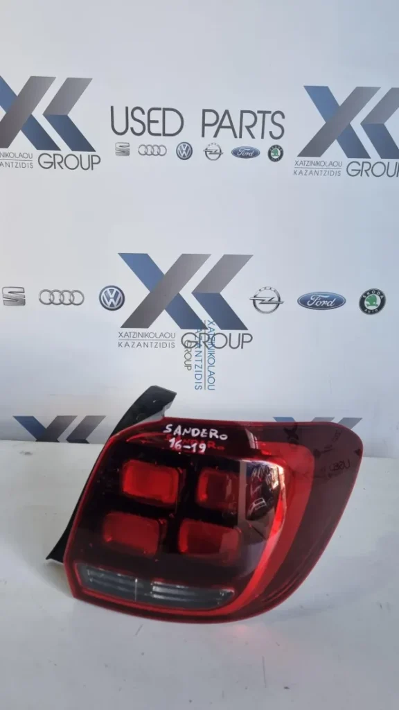 DACIA SANDERO 2016-2020 ΦΑΝΑΡΙ ΠΙΣΩ ΔΕΞΙΑ ΦΤΕΡΟΥ